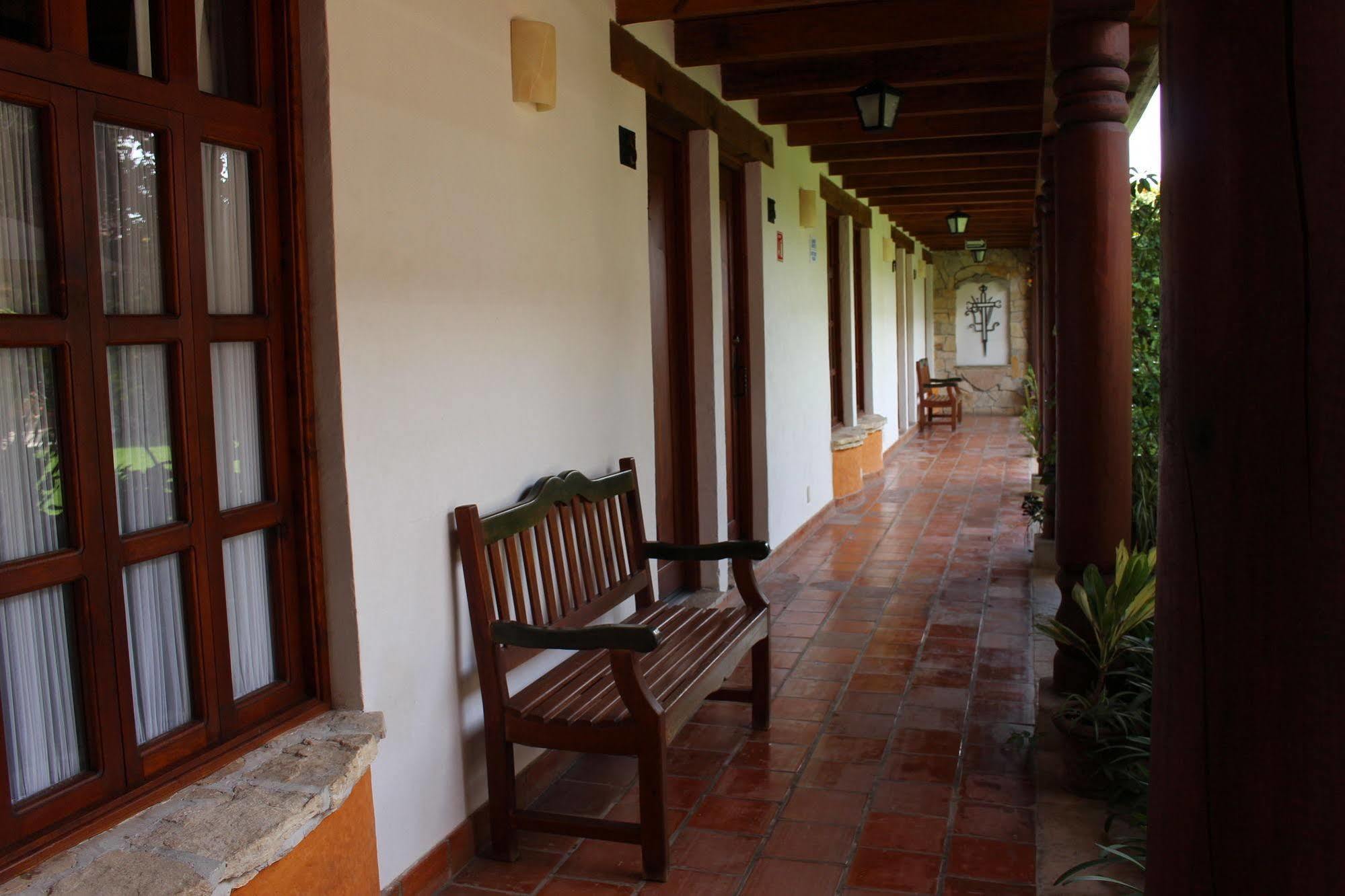 Parador Margarita San Cristobal de las Casas Luaran gambar